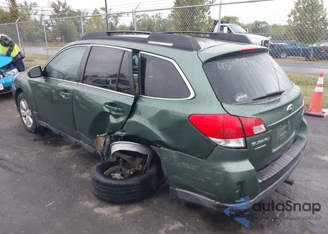 2010 Subaru Outback 2.5I Premium z USA, uszkodzony, nr VIN 4S4BRCGCXA3376992